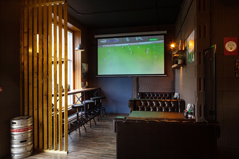 bar